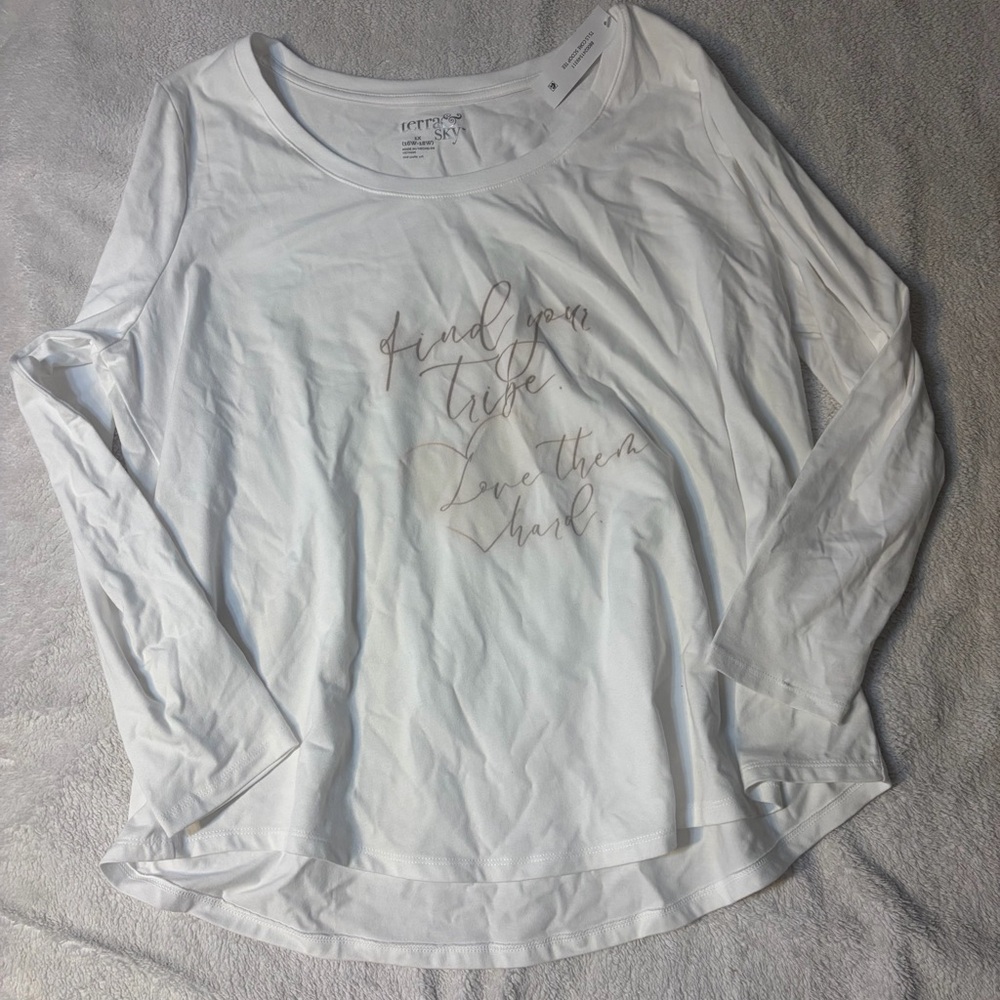 Terra & Sky White Long-Sleeve Graphic Tee